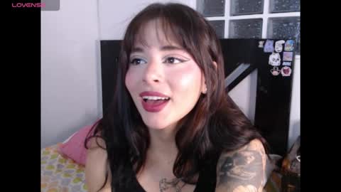 Ana  Sofia online show from October 2025 09:35:02 PM