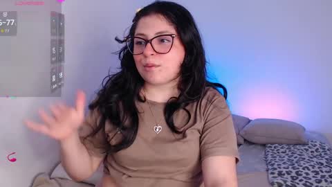 Lau  online show from April 2026 01:32:01 AM