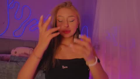 Sofi online show from December 2025 11:48:01 AM