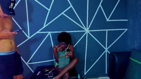 Soft Lips18 online show from November 2025 06:18:02 PM