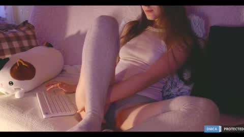 Lisa  online at  .11 from about utc online show from February 2025 02:57:01 PM