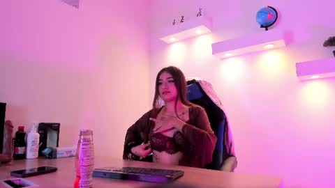 Snapshot of softprincess_ chatting on June 2026 04:09:01 AM Soft online show from June 2026 04:09:01 AM