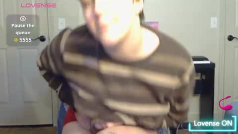 Snapshot of softtboyfriend chatting on November 2025 04:30:01 PM Day online show from November 2025 04:30:01 PM