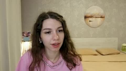 Snapshot of softwine chatting on April 2026 07:07:02 PM Kelly online show from April 2026 07:07:02 PM