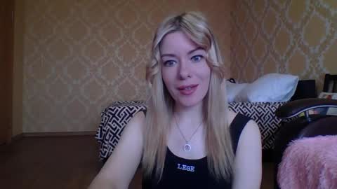 Snapshot of softy_aura chatting on April 2026 10:24:02 AM softy_aura online show from April 2026 10:24:02 AM