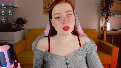 Snapshot of sofy_benson chatting on January 2025 11:17:02 AM Sofy online show from January 2025 11:17:02 AM