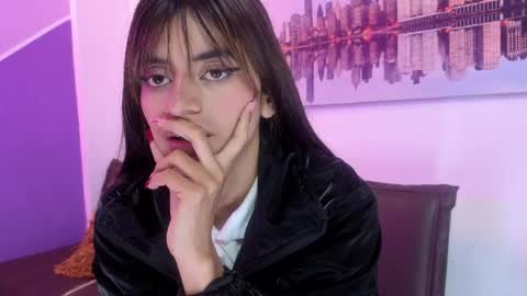 Snapshot of sofy_durand chatting on April 2026 11:54:02 AM sofy_durand online show from April 2026 11:54:02 AM