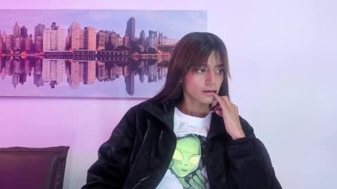 Snapshot of sofy_durand chatting on April 2026 11:54:02 AM sofy_durand online show from April 2026 11:54:02 AM