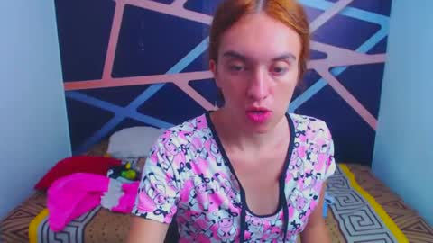 sofyswee online show from October 2025 01:19:01 PM