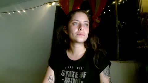 Sofia online show from February 2025 06:12:02 AM