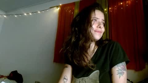 Sofia online show from February 2025 04:21:02 AM