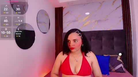 Snapshot of sol__latina chatting on June 2026 03:17:01 AM Sol Latiana online show from June 2026 03:17:01 AM