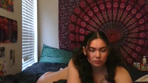 Snapshot of sola_reina chatting on October 2025 05:56:02 PM Sola Reina online show from October 2025 05:56:02 PM