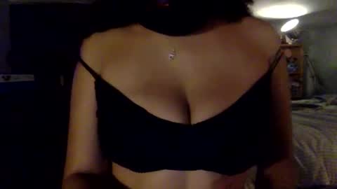 solalove online show from June 2026 12:35:02 AM