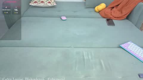 SolarAlice online show from October 2025 07:47:01 PM