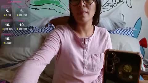 Snapshot of solatinamua chatting on September 2025 07:30:02 PM solatinamua online show from September 2025 07:30:02 PM