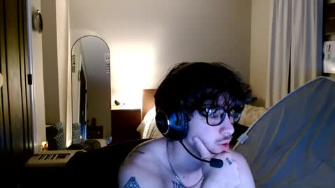 Solis3 online show from April 2026 04:02:02 AM