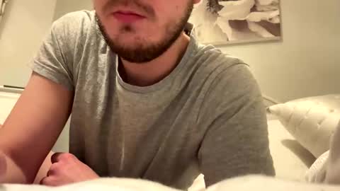 Snapshot of solobrit chatting on November 2025 11:53:01 PM solobrit online show from November 2025 11:53:01 PM