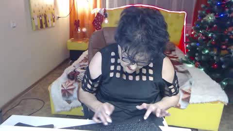 sondrariddle online show from December 2025 09:57:01 PM