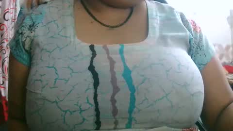 Snapshot of soni88888 chatting on December 2024 01:45:02 PM soni88888 online show from December 2024 01:45:02 PM