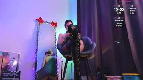 Sonia online show from December 2024 07:15:02 PM