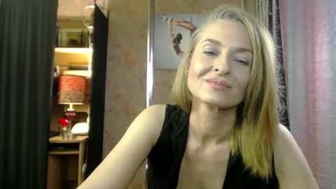Sonia online show from April 2026 02:11:02 PM