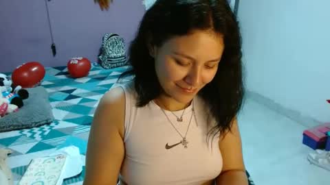 Snapshot of soniafuckboobs chatting on March 2025 10:53:01 PM soniafuckboobs online show from March 2025 10:53:01 PM