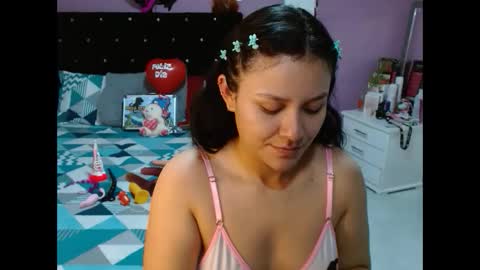 Snapshot of soniahardass chatting on February 2025 12:36:01 PM soniahardass online show from February 2025 12:36:01 PM