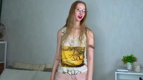 Im Lina Welcome guys online show from November 2025 01:42:01 AM