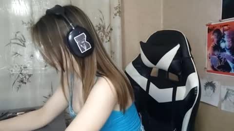 Mila online show from March 2026 06:22:02 PM