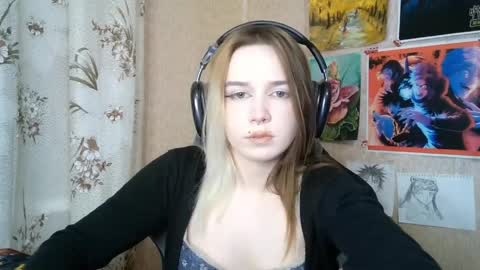 Snapshot of sonwosick chatting on April 2026 08:57:02 PM Mila online show from April 2026 08:57:02 PM