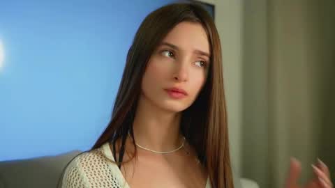 Eva 3 online show from November 2025 08:30:02 AM