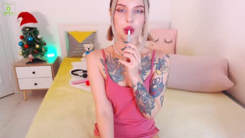 Sonya Lime online show from December 2024 06:56:02 AM