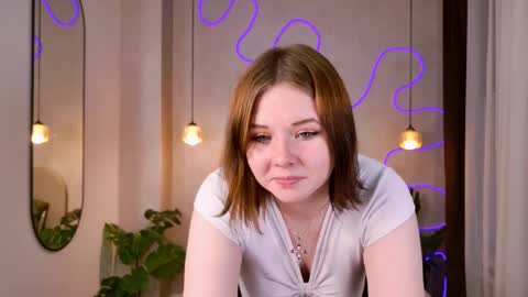 Sophie online show from October 2025 03:20:02 PM