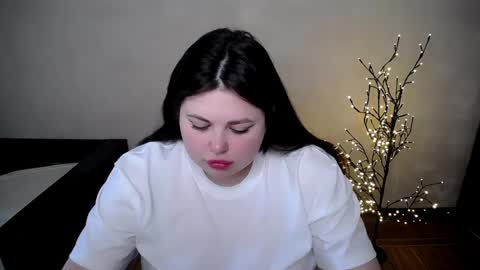 sophia__olsen online show from May 2026 05:46:02 AM