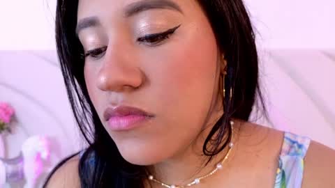Sophi online show from May 2026 08:06:01 PM