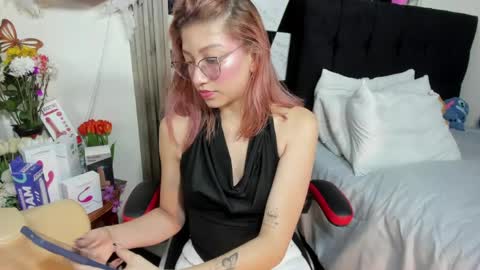 Sophia online show from May 2026 01:22:02 AM