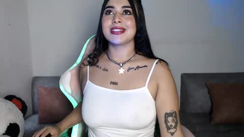 Snapshot of sophia_dazza398 chatting on June 2026 04:11:01 PM sophia online show from June 2026 04:11:01 PM