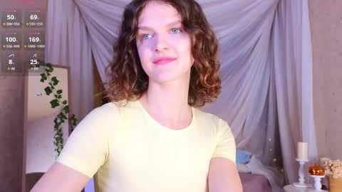 Sophia online show from February 2026 01:44:02 AM