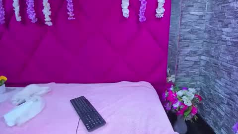 sophia_greey online show from November 2025 12:49:01 PM