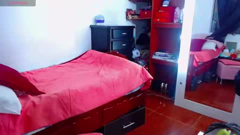 sophia_greey online show from April 2026 05:35:01 AM