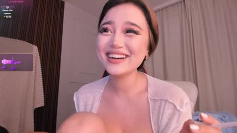 Snapshot of sophia_squirtits chatting on January 2025 07:15:01 PM QUEEN OF SQUIRT online show from January 2025 07:15:01 PM