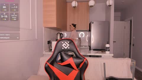 Snapshot of sophia_squirtits chatting on January 2025 07:46:01 PM QUEEN OF SQUIRT online show from January 2025 07:46:01 PM