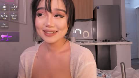 Snapshot of sophia_squirtits chatting on February 2025 03:09:02 PM QUEEN OF SQUIRT online show from February 2025 03:09:02 PM