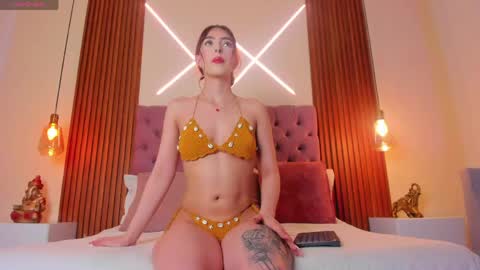 Snapshot of sophia_turneer chatting on May 2026 05:56:01 AM sophia_turneer online show from May 2026 05:56:01 AM