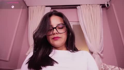 Snapshot of sophia_wilsonn_ chatting on February 2026 05:41:01 PM Sofi online show from February 2026 05:41:01 PM