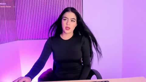 Snapshot of sophiaa_taylor_ chatting on May 2026 11:27:02 AM online show from May 2026 11:27:02 AM