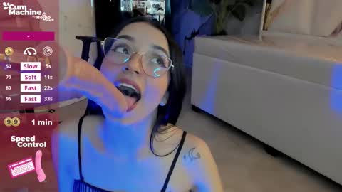 sophiadoll_tf online show from November 2025 09:15:01 PM