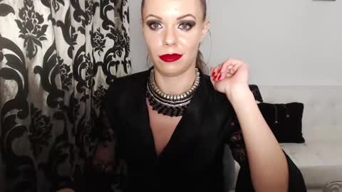 sOPHIAbRIMMS online show from December 2024 05:04:01 PM