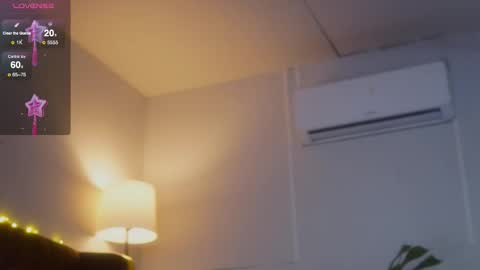 Snapshot of sophialaxx chatting on January 2026 03:58:02 PM Sophia online show from January 2026 03:58:02 PM